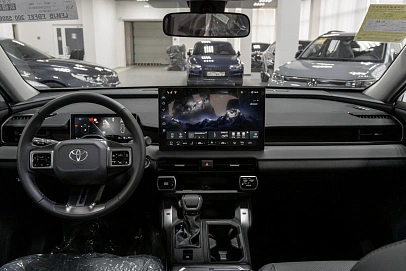 Toyota RAV4, 2026г., полный привод, вариатор