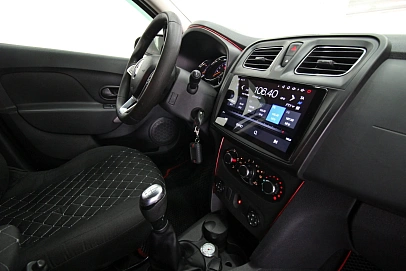 Renault Logan, 2019г., передний привод, механика