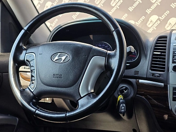 Hyundai Santa Fe, 2011г., полный привод, автомат