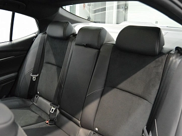Toyota Camry, 2025г., передний привод, вариатор