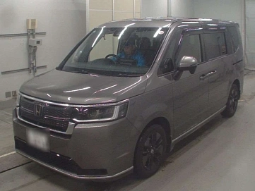 Honda Stepwgn, 2023г., полный привод, вариатор