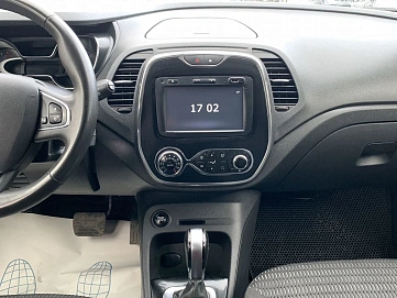 Renault Kaptur, 2017г, передний привод, вариатор