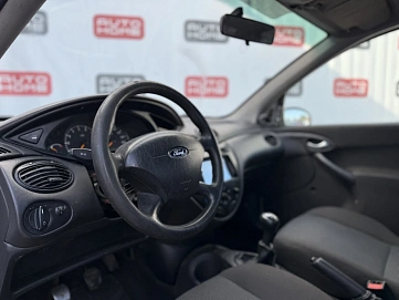 Ford Focus, 2004г., передний привод, механика