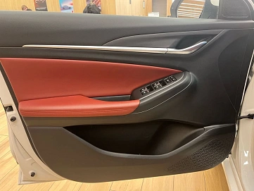 Changan Eado Plus, 2023г., передний привод, робот