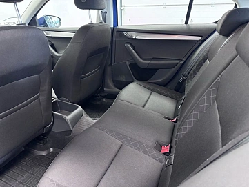 Skoda Octavia, 2018г., передний привод, механика