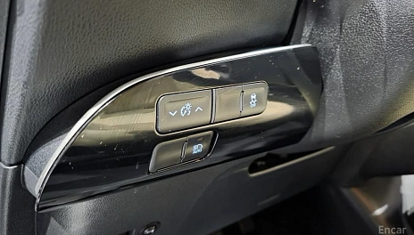 Toyota Prius, 2022г., полный привод, автомат