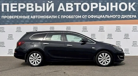 Opel Astra, 2013г., передний привод, автомат