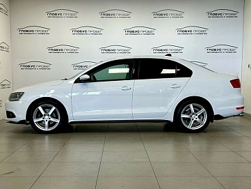 Volkswagen Jetta, 2014г., передний привод, механика
