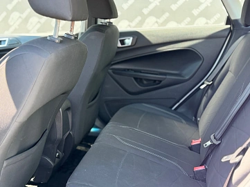 Ford Fiesta, 2015г., передний привод, робот