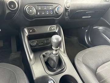 Hyundai ix35, 2014г., передний привод, механика