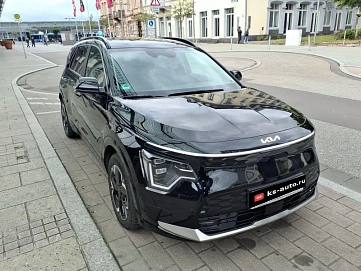 Kia Niro, 2023г, передний привод, автомат
