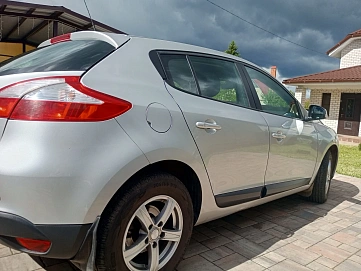 Renault Megane, 2011г., передний привод, механика