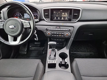 Kia Sportage, 2019г., передний привод, автомат