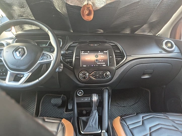 Renault Kaptur, 2021г, полный привод, вариатор