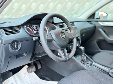 Skoda Octavia, 2019г., передний привод, автомат