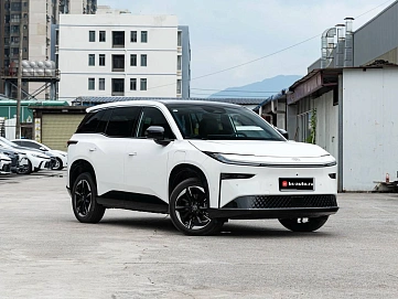 Toyota bZ3X, 2026г., передний привод, автомат