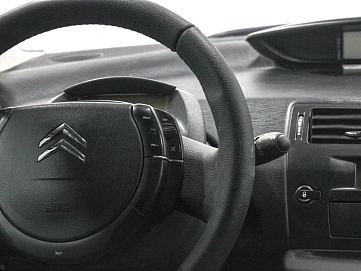 Citroen C4, 2007г., передний привод, автомат