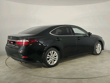 Lexus ES, 2015г