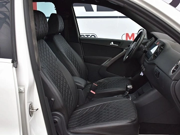 Volkswagen Tiguan, 2008г., полный привод, автомат