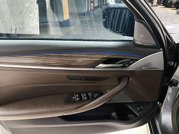 BMW 5 серии, 2017г., полный привод, автомат