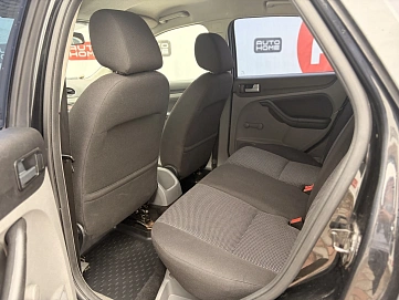 Ford Focus, 2010г., передний привод, механика