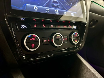 Volkswagen Jetta, 2014г., передний привод, механика