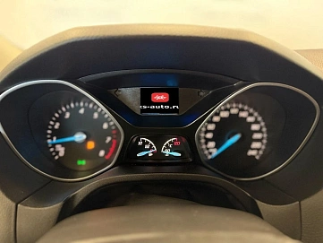 Ford Focus, 2013г., передний привод, механика