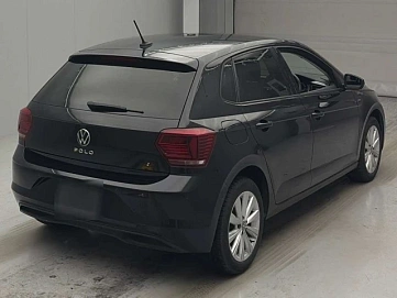 Volkswagen Polo, 2023г., передний привод, робот