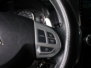 Mitsubishi Pajero Sport, 2015г., полный привод, автомат