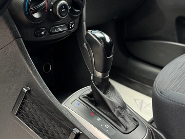 Hyundai Solaris, 2016г., передний привод, автомат