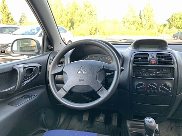 Mitsubishi Space Star, 2003г., передний привод, механика