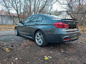 BMW 3 серии, 2018г., полный привод, автомат
