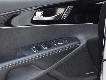 Kia Sorento, 2018г., полный привод, автомат