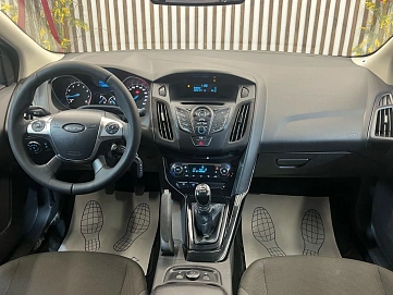 Ford Focus, 2012г., передний привод, механика