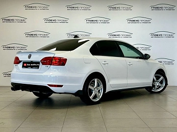 Volkswagen Jetta, 2014г