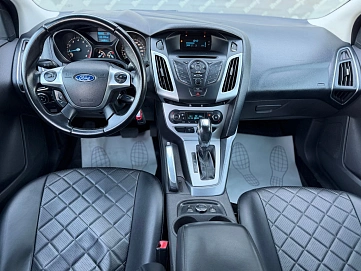 Ford Focus, 2013г., передний привод, робот