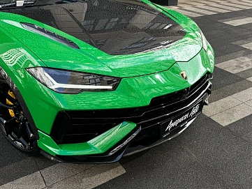 Lamborghini Urus, 2023г., полный привод, автомат