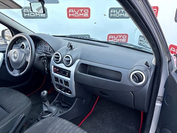 Renault Logan, 2013г., передний привод, механика