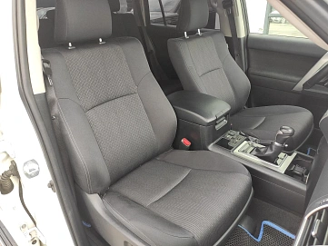 Toyota Land Cruiser Prado, 2021г., полный привод, автомат