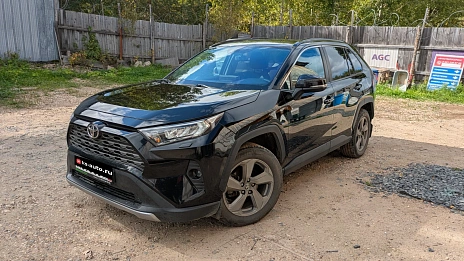 Toyota RAV4, 2019г, полный привод, автомат