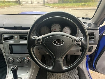 Subaru Forester, 2003г., полный привод, автомат