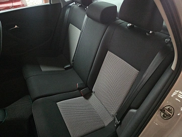 Volkswagen Polo, 2014г., передний привод, автомат