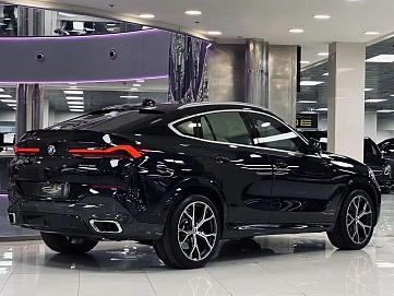 BMW X6, 2021г., полный привод, автомат