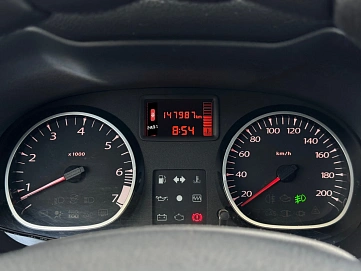 Renault Duster, 2015г., полный привод, механика