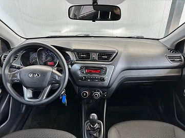 Kia Rio, 2013г., передний привод, механика