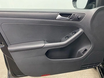 Volkswagen Jetta, 2013г., передний привод, механика