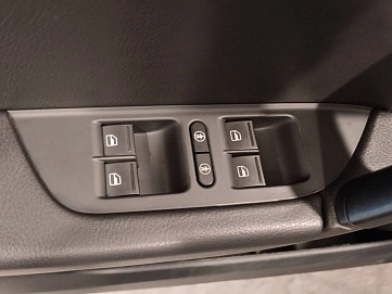 Volkswagen Touareg, 2013г., полный привод, автомат