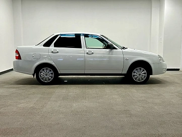 Lada (ВАЗ) Priora, 2017г., передний привод, механика