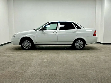 Lada (ВАЗ) Priora, 2017г., передний привод, механика