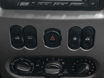 Renault Logan, 2012г., передний привод, механика